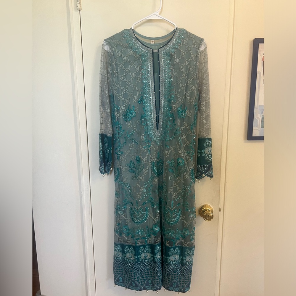 Pakistani/Indian Two-Piece Outfit